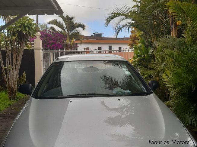 Used Nissan Sunny N16 2001 Sunny N16 For Sale Curepipe Nissan Sunny