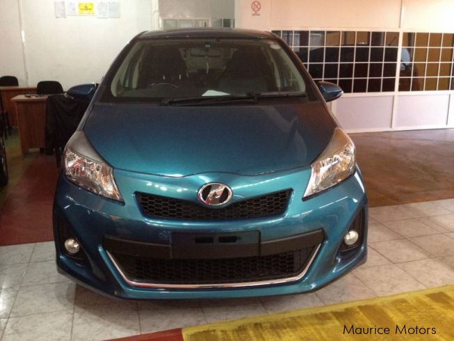 Used Toyota Vitz Rs Blue Green Metallic Vitz Rs Blue Green