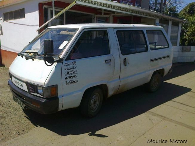 Toyota lite ace 1989