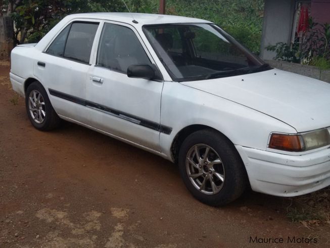 Mazda familia 91