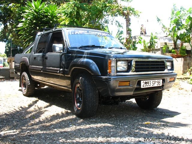 Mitsubishi l200 1996