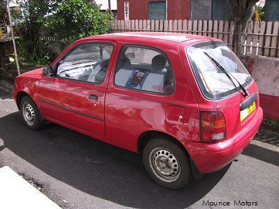 Nissan march 1996