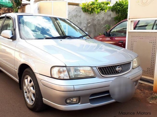 Фары nissan sunny b15