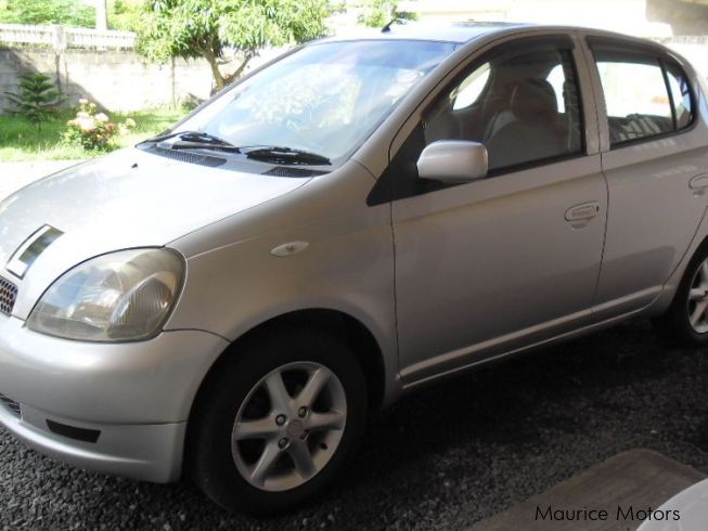 Toyota vitz manual