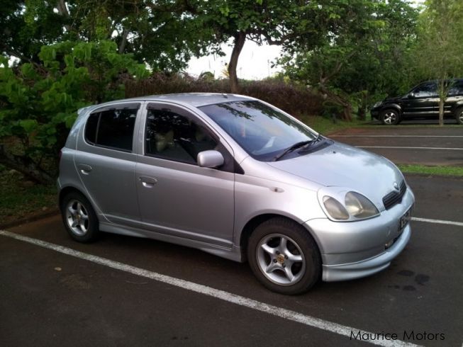 Used Toyota Vitz  2000 Vitz for sale  21 Avenue Dunant 