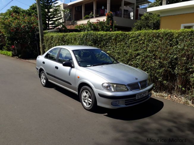 Бампер nissan sunny n16