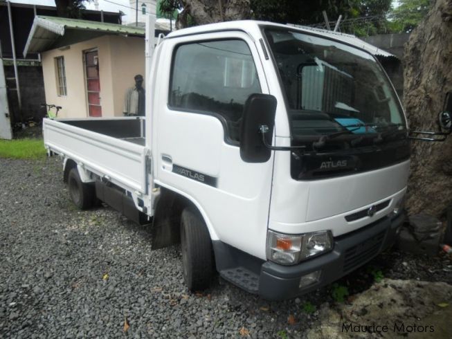 Used Nissan Atlas | 2002 Atlas for sale | Belle Rose Nissan Atlas sales ...