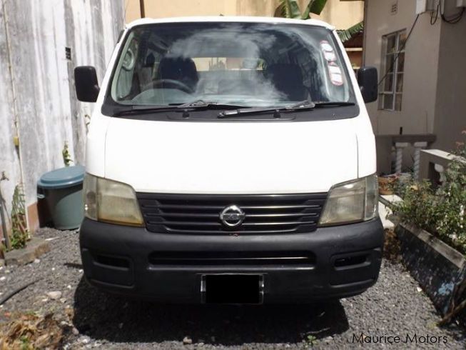 Nissan caravan 2002