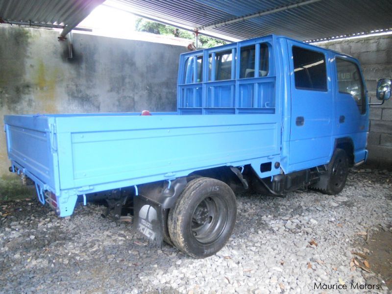 Used Isuzu Elf Double Cab Elf Double Cab For Sale Belle Rose