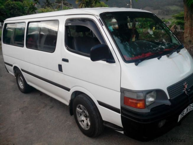 Used Toyota hiace | 2005 hiace for sale | Grand sable Toyota hiace ...