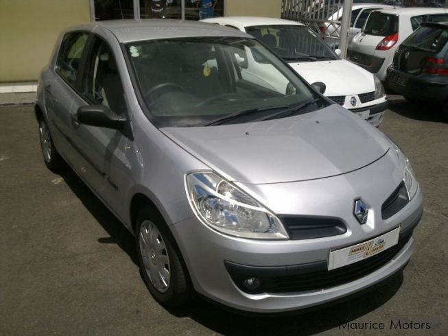 Used Renault Clio | 2006 Clio For Sale | Phoenix Renault Clio Sales ...