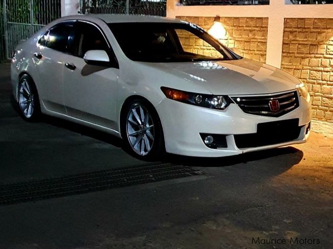 Honda accord rs