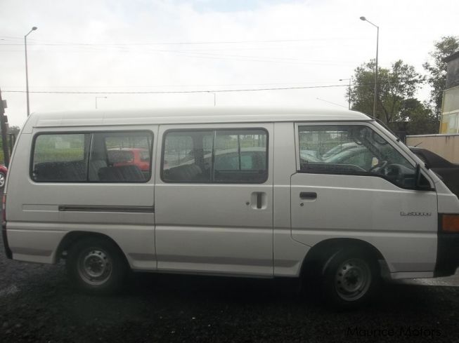 Used Mitsubishi L300 - 12 SEATS  2009 L300 - 12 SEATS for 