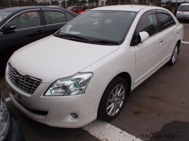 Toyota premio superior