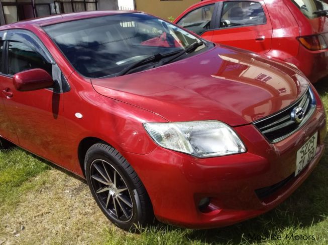 Toyota corolla fielder 2009