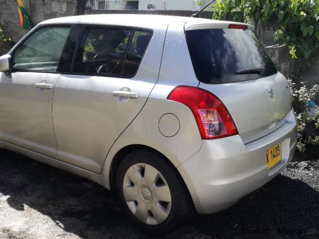 Used Suzuki Swift  2010 Swift for sale  Roche Terre 