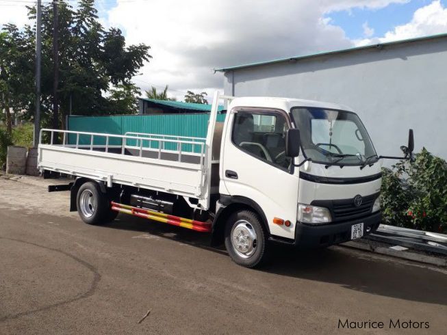 Toyota 35000 60b70