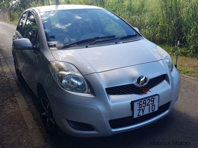 Toyota vitz 2010 года