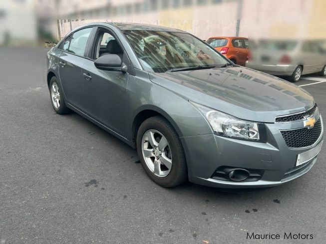 Used Chevrolet Cruze LT | 2011 Cruze LT for sale | Quatre Bornes ...