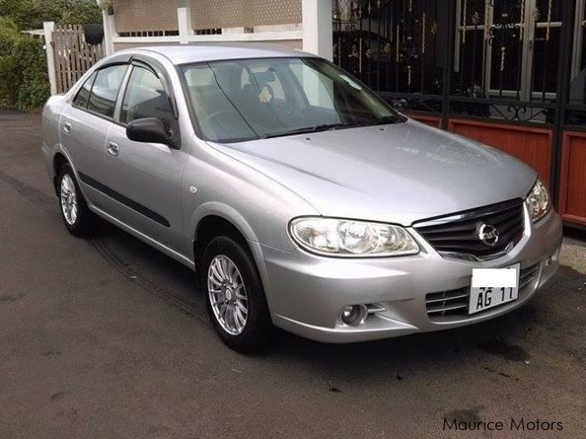 Nissan sunny 2011