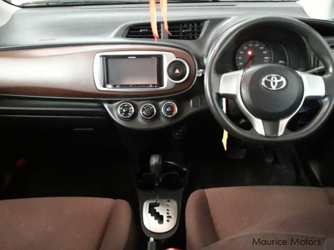 Used Toyota vitz jewela | 2011 vitz jewela for sale | Saint Pierre ...