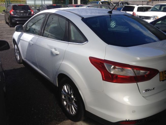 Used Ford FOCUS - WHITE  2012 FOCUS - WHITE for sale 