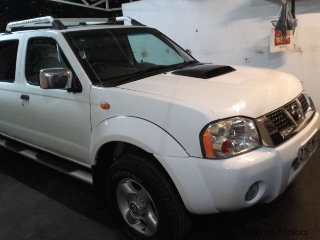 Used Nissan Hardbody differential lock  2012 Hardbody 