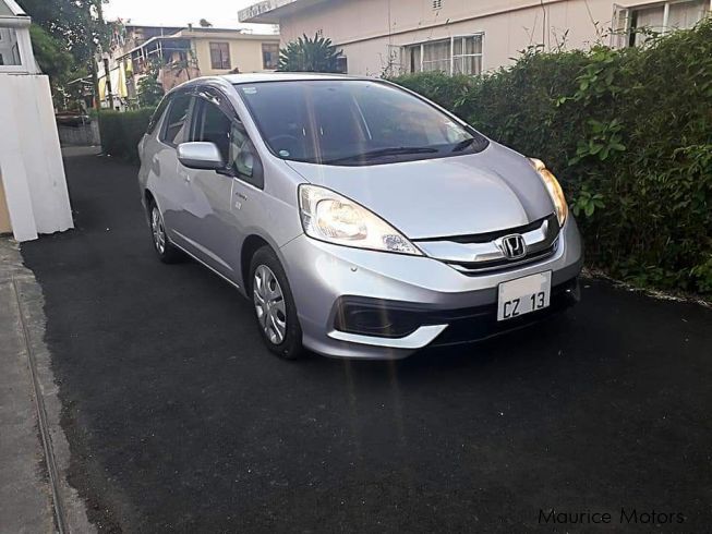 Honda fit shuttle 2013