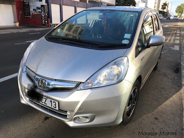 Used Honda fit Hybrid | 2013 fit Hybrid for sale | Quatre Bornes Honda ...