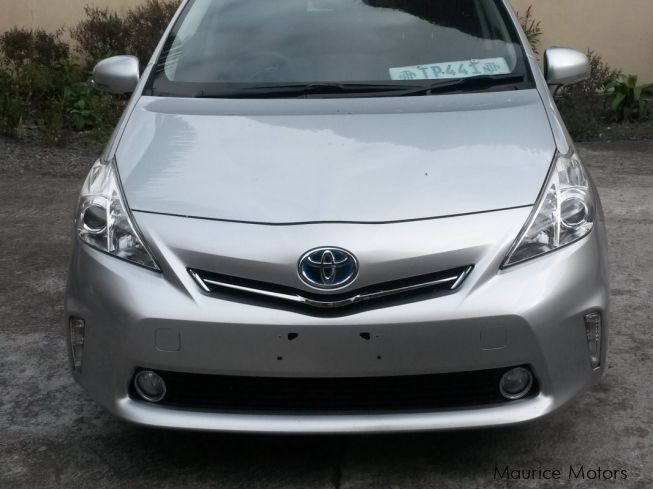 Used Toyota Prius  2013 Prius for sale  Ecroignard 