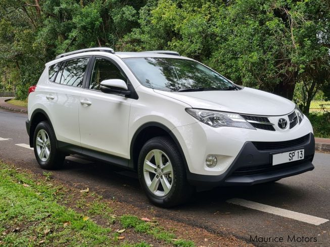 Used Toyota Rav4 | 2013 Rav4 for sale | Phoenix Toyota Rav4 sales ...