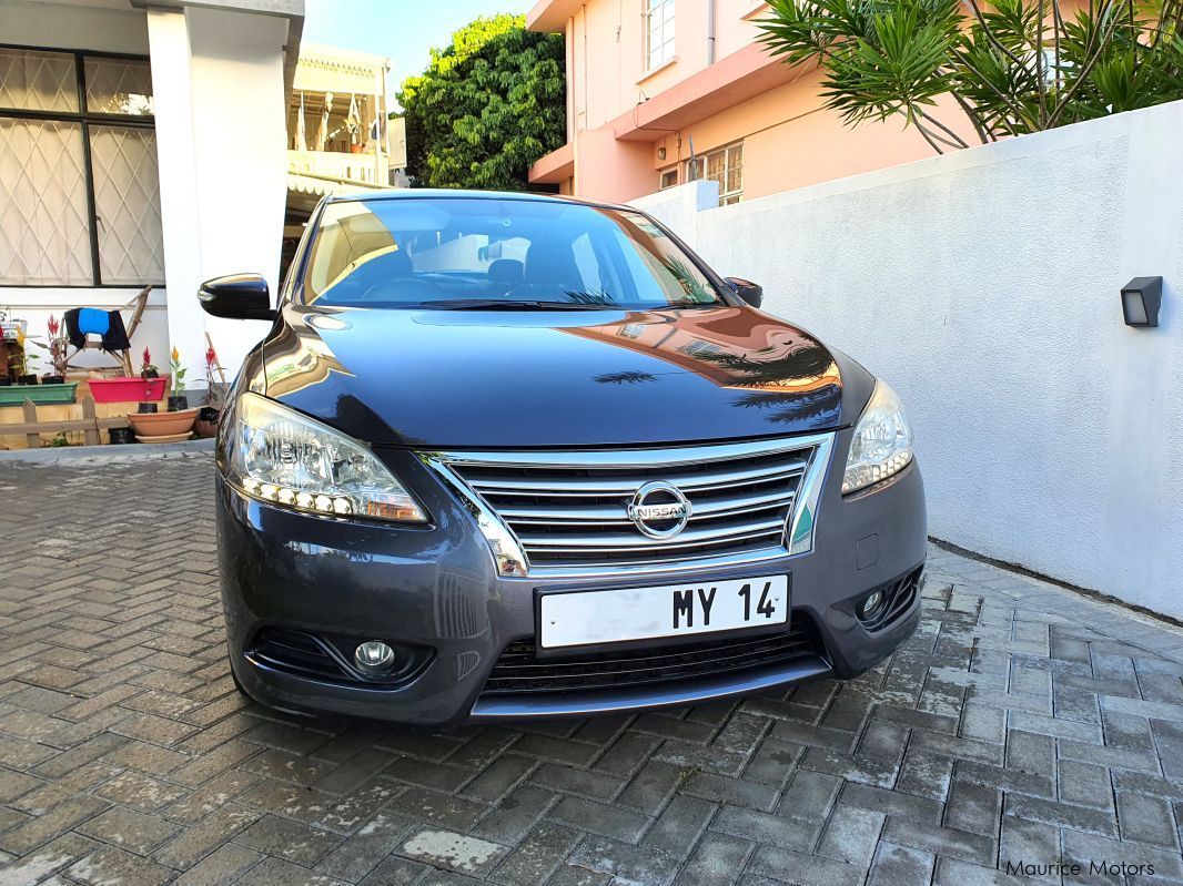 Nissan sunny b17