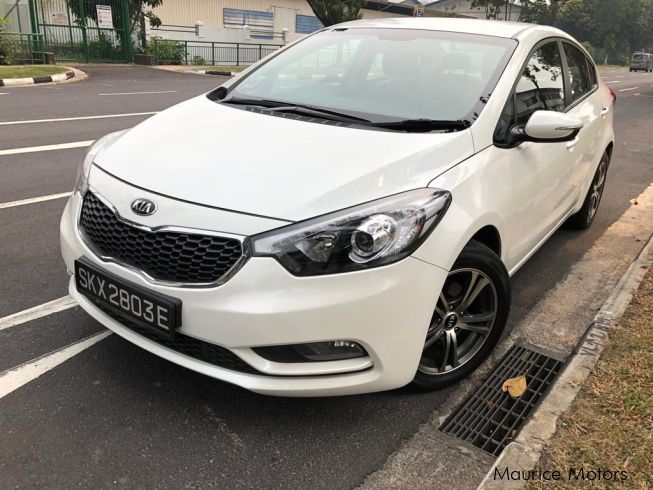 Used Kia Cerato Forte K3 | 2015 Cerato Forte K3 for sale | Pailles Kia ...