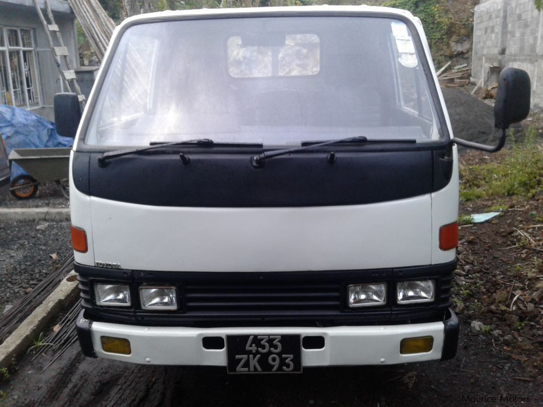 Toyota dyna 1993