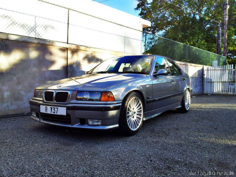 BMW e36 325i in Mauritius