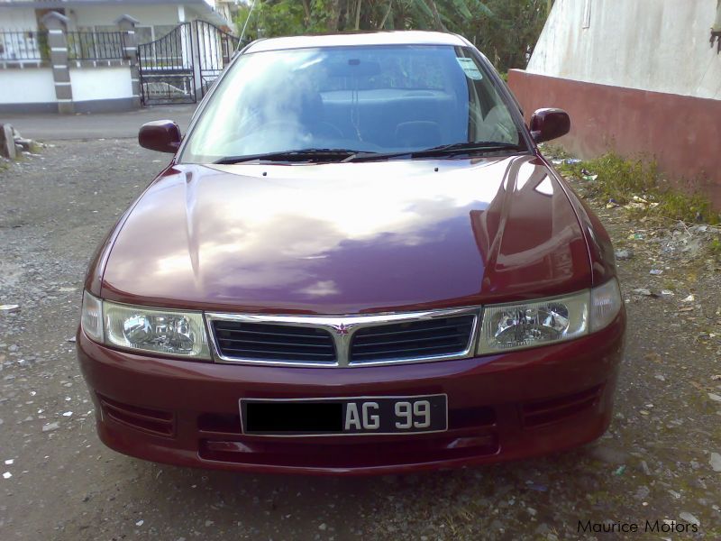 Mitsubishi lancer gl