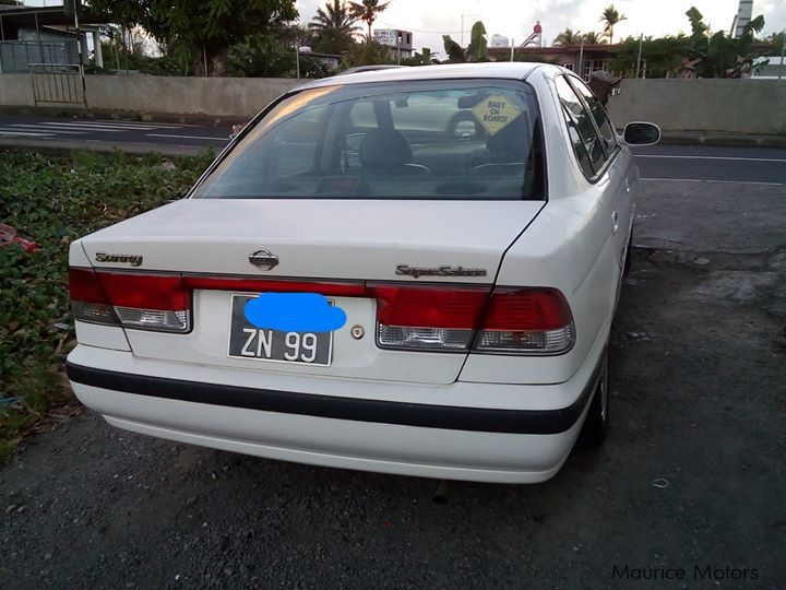 Nissan Sunny FB15 in Mauritius