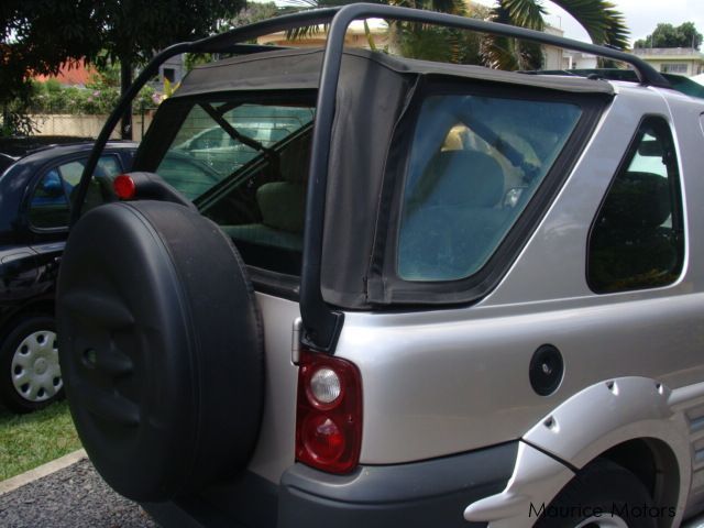 Land Rover Freelander 3 doors in Mauritius