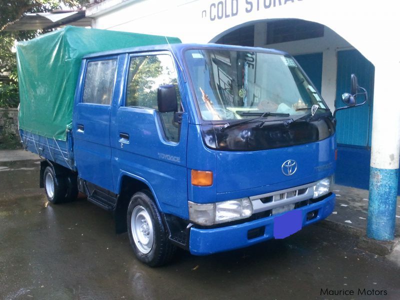 Toyota toyoace