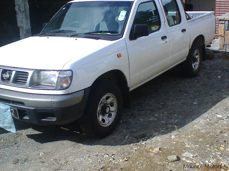 2002 nissan hardbody for sale