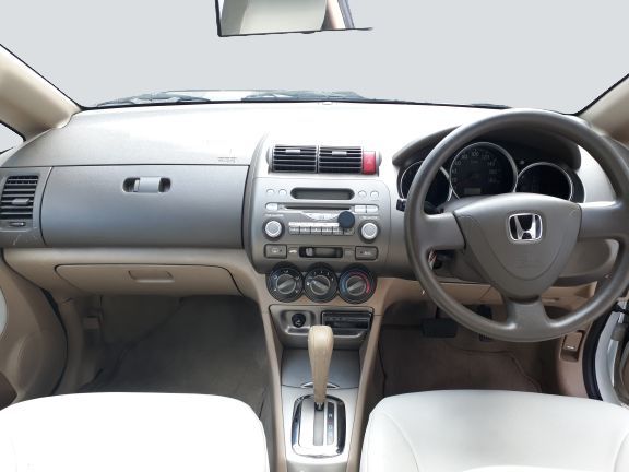 Honda Fit Aria in Mauritius