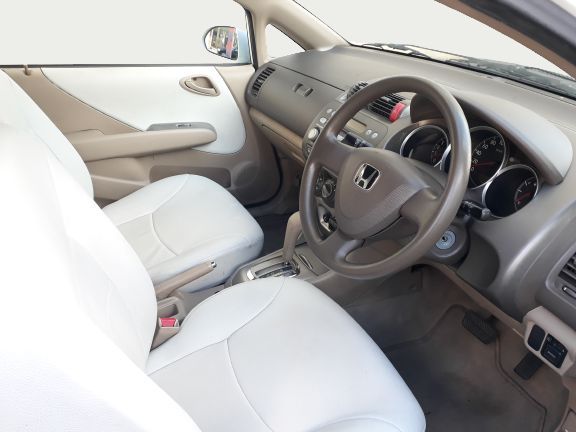 Honda Fit Aria in Mauritius