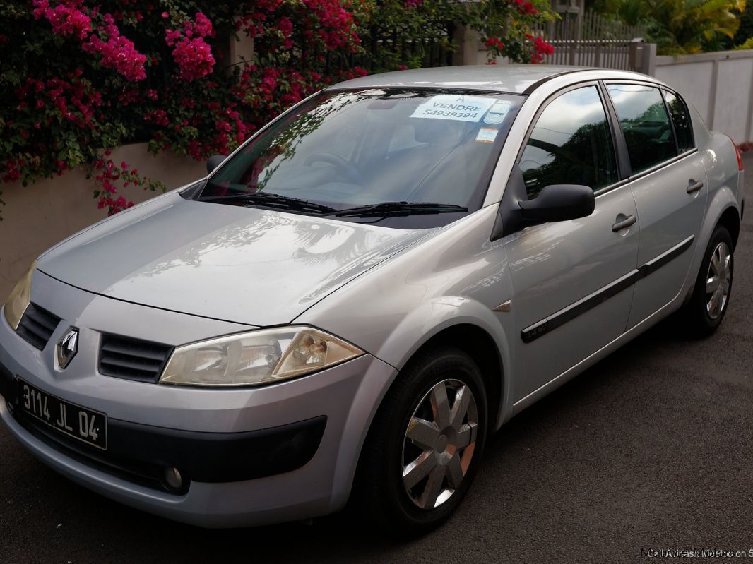 Renault 2004. Renault Megane 2004. Рено Меган 2004. Рено Megane 2004. Renault Megane 2004 универсал.