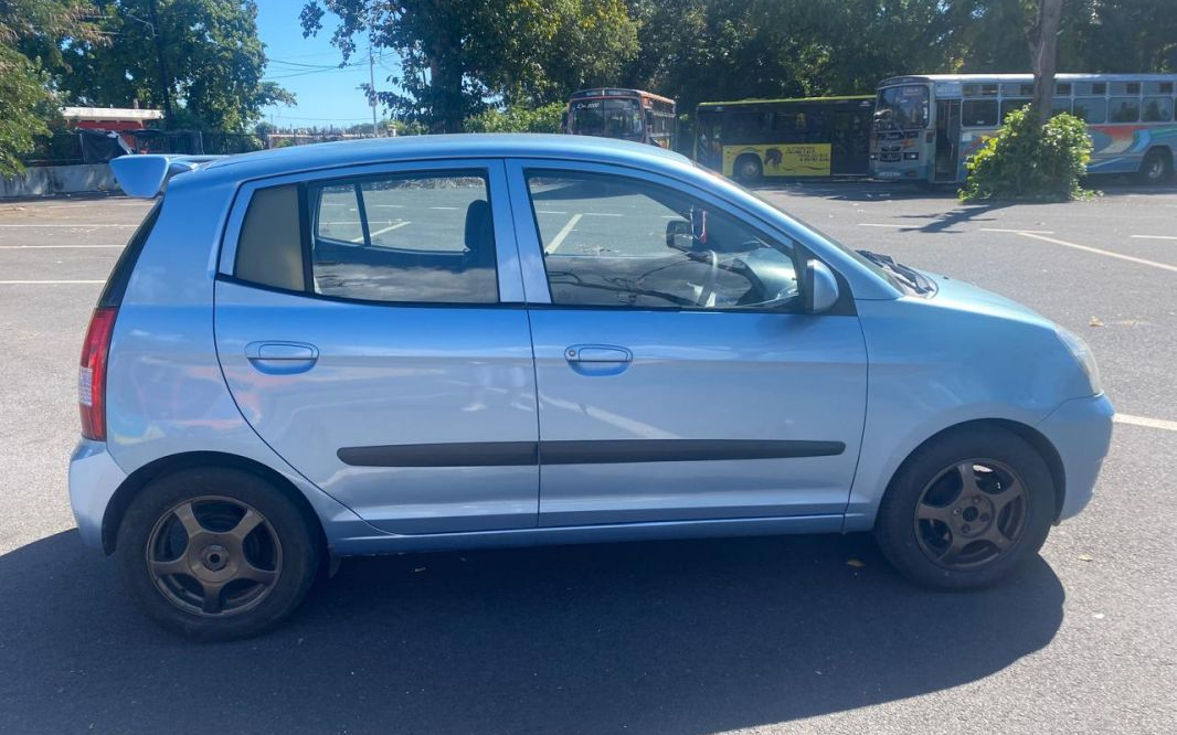 Kia Picanto Lx in Mauritius