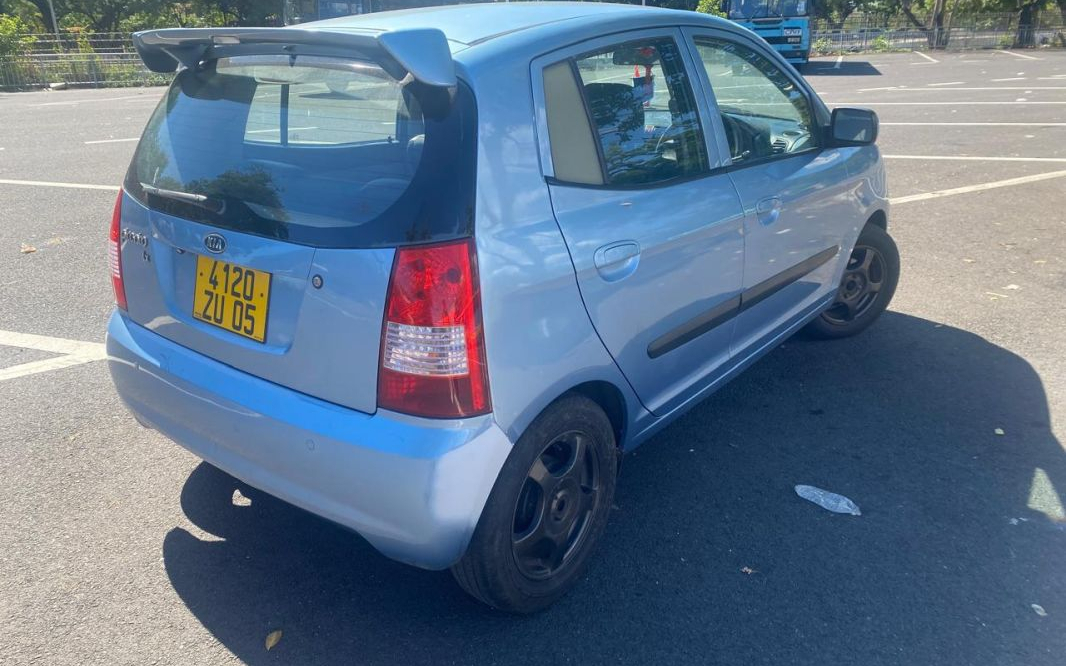 Kia Picanto Lx in Mauritius
