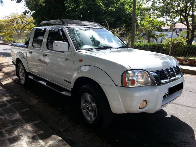 Used Nissan Hardbody | 2005 Hardbody for sale | port louis Nissan ...