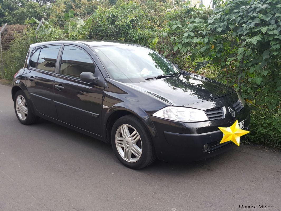 Used Renault Megane II  2005 Megane II for sale  Quatre 