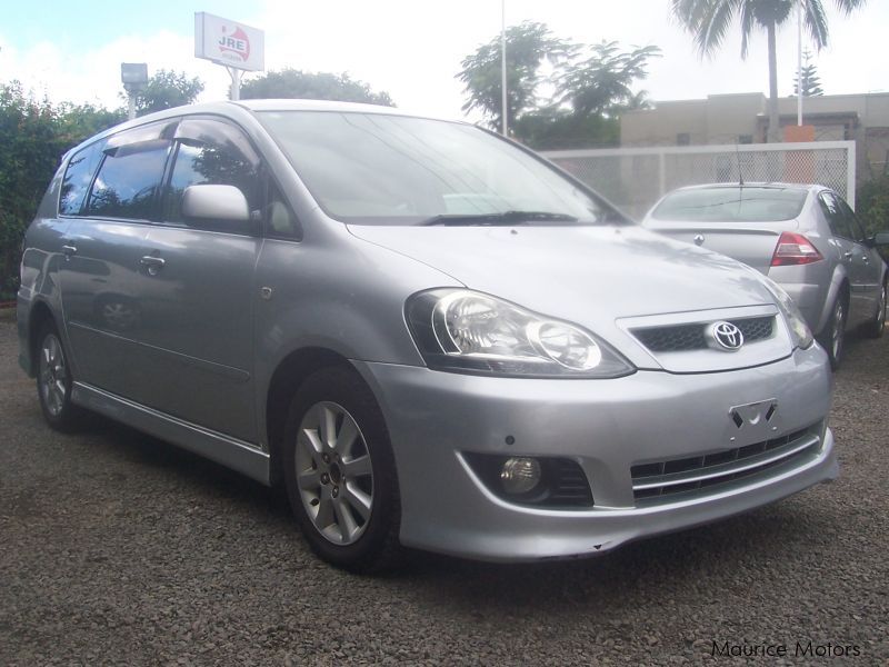 Toyota ipsum 2005