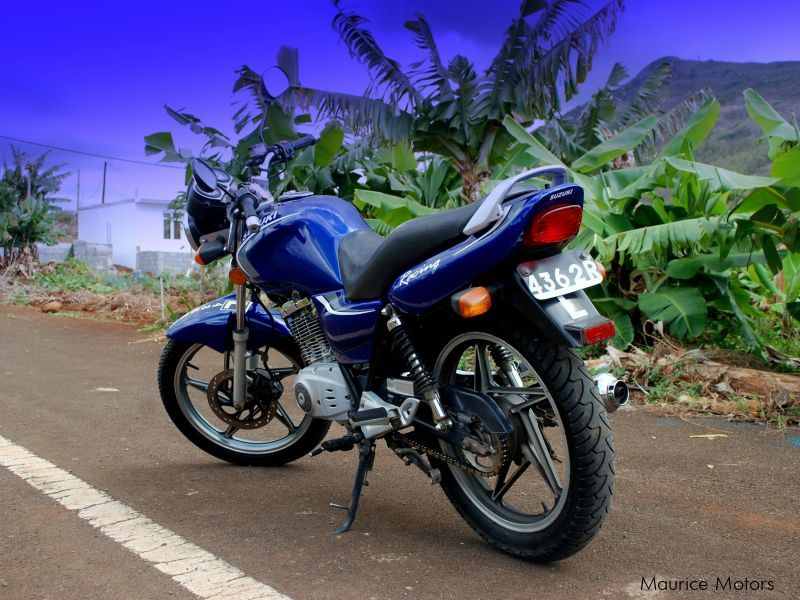 Suzuki en 125 in Mauritius