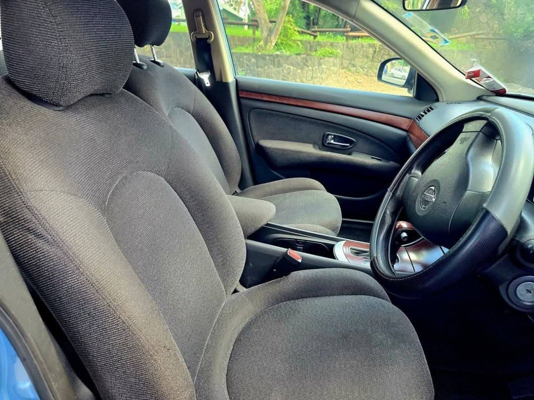 Nissan Bluebird in Mauritius